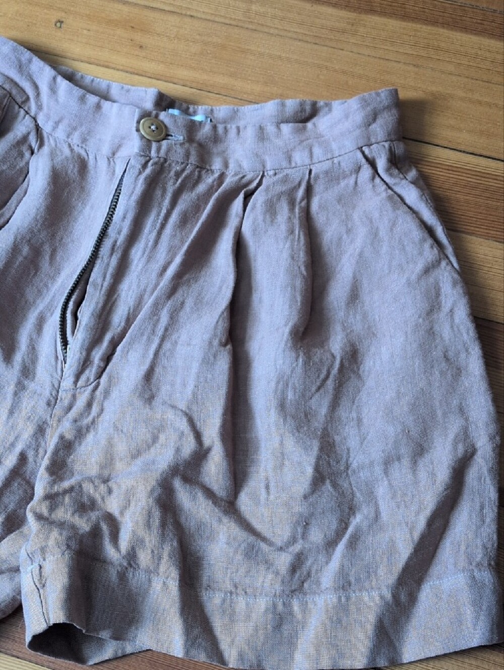 Esby 100% Linen Shorts size 4 - Picture 2 of 3